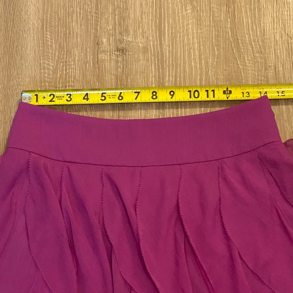 Ann Taylor fuchsia ruffled skirt. - Picture 5 of 7